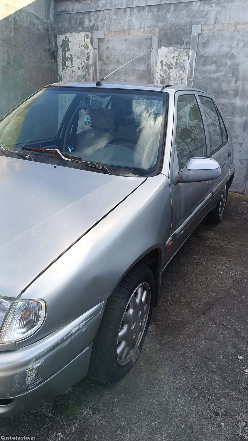 Citroën Saxo 5 lugares — photo 2