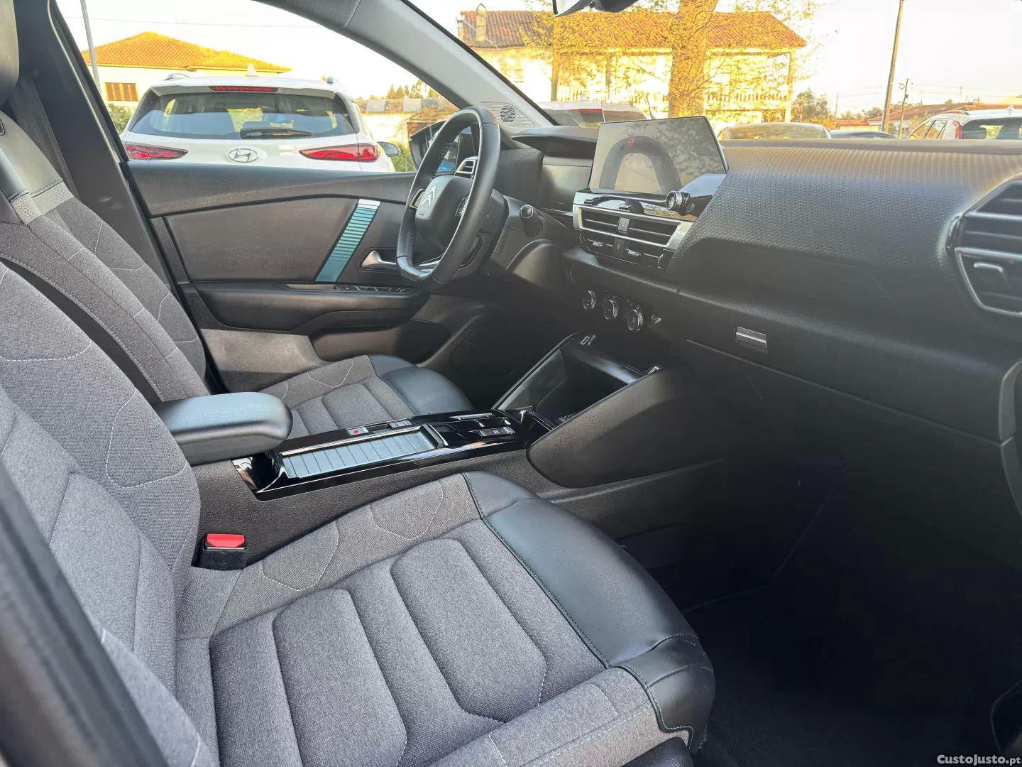 Citroën e-C4 50 kwh feel — fotografia 16