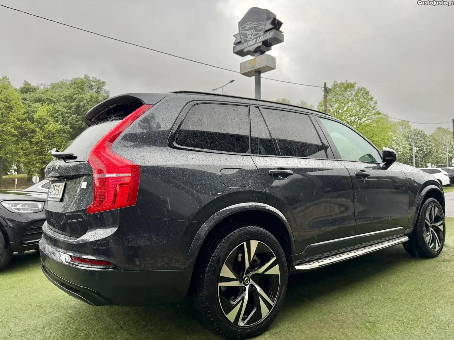 Volvo XC90 2.0 T8 PHEV Plus Dark AWD — photo 4