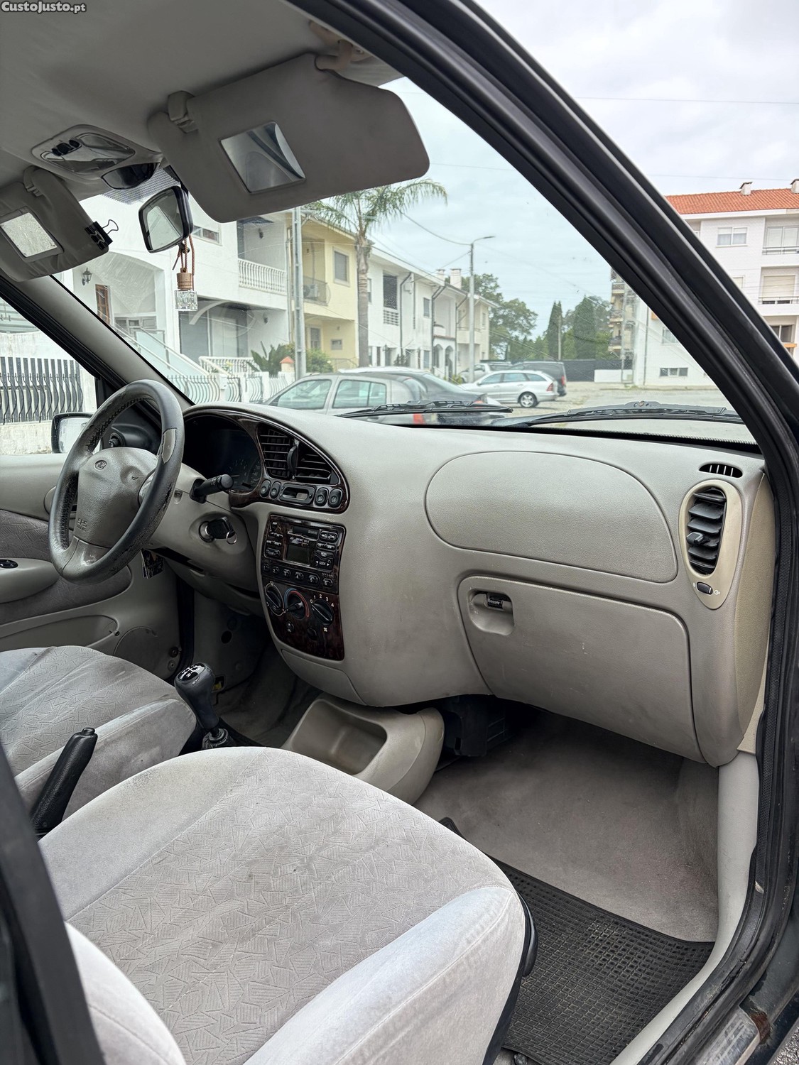 Ford Fiesta Zetec-S — fotografia 3