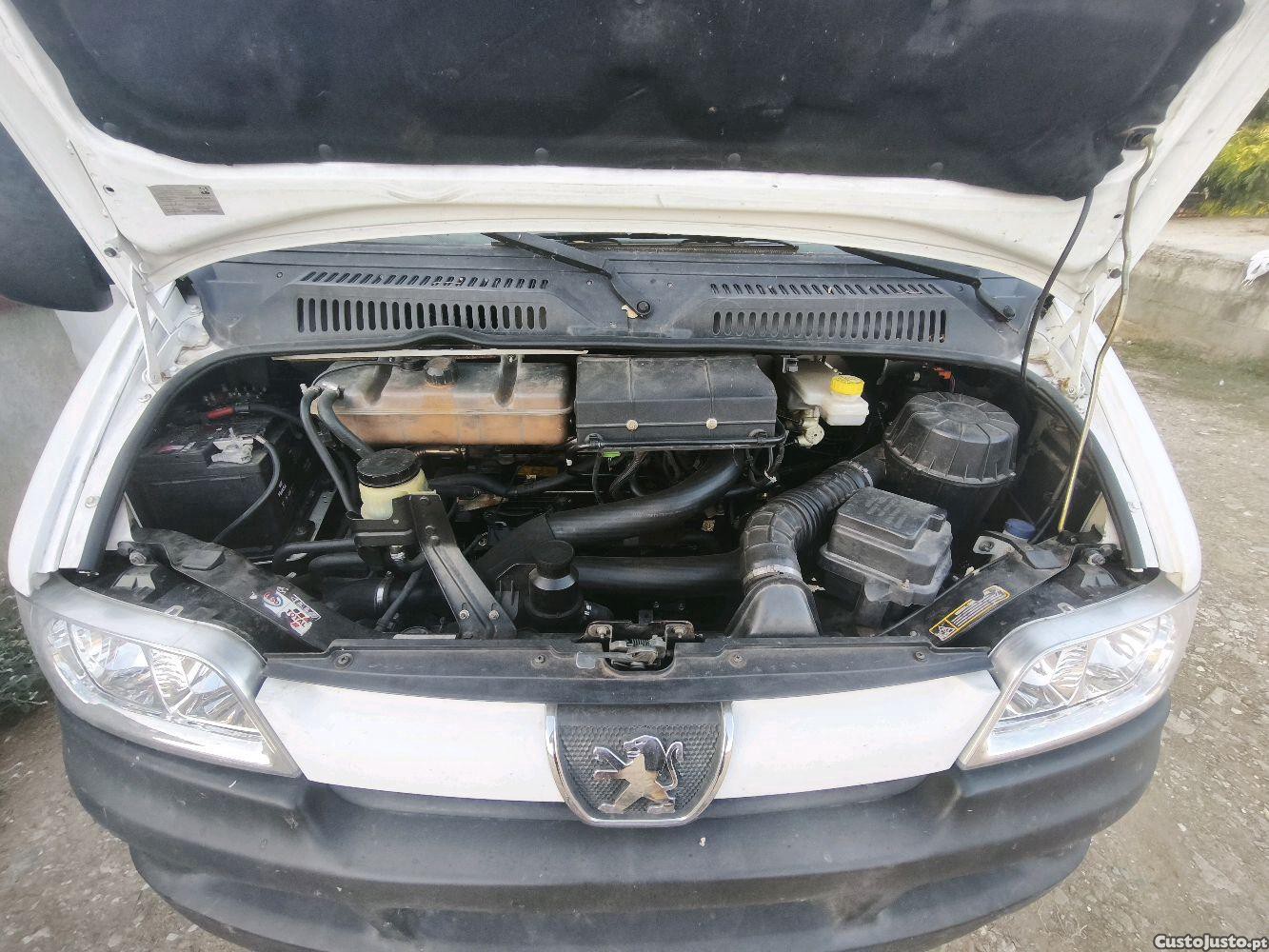 Peugeot Boxer 2.2 HDI — fotografia 8