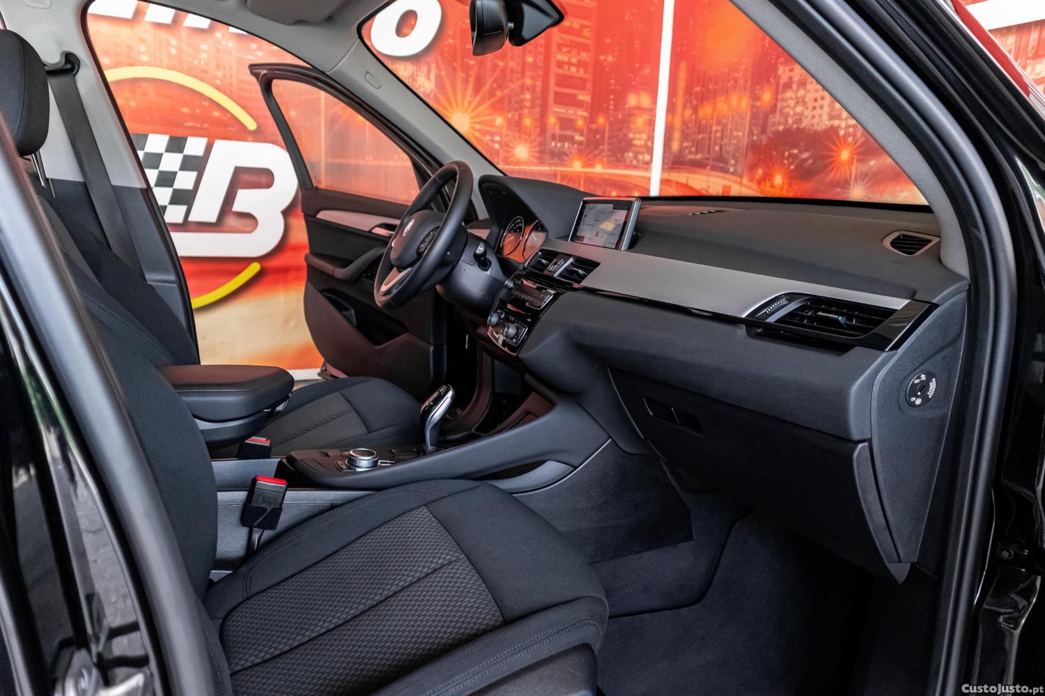 BMW X1 16 D sDrive Auto — fotografia 3