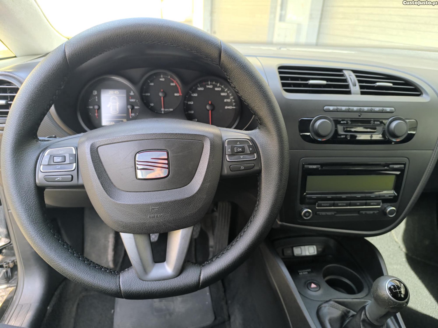 Seat Leon TDI — photo 3
