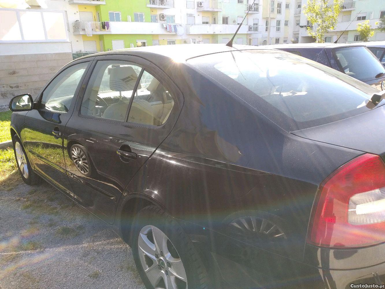 Skoda Octavia 1.6TDI — fotografia 10