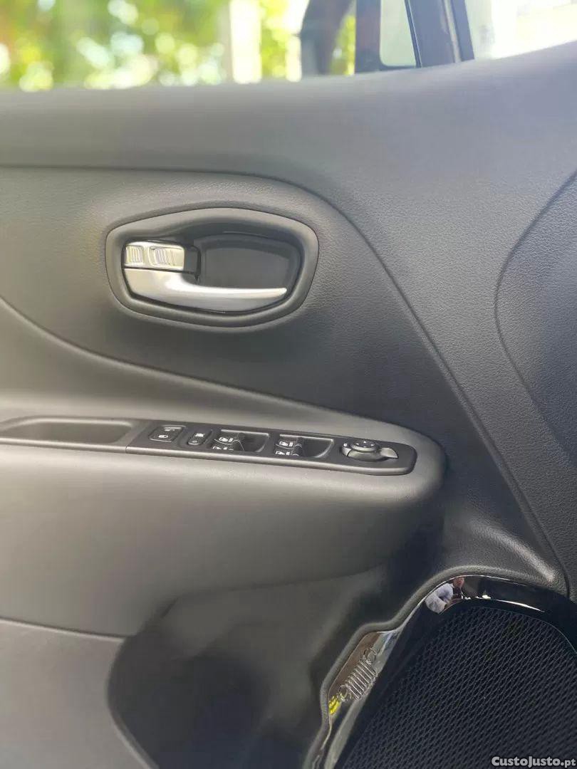 Jeep Renegade 1.0 t limited — fotografia 12