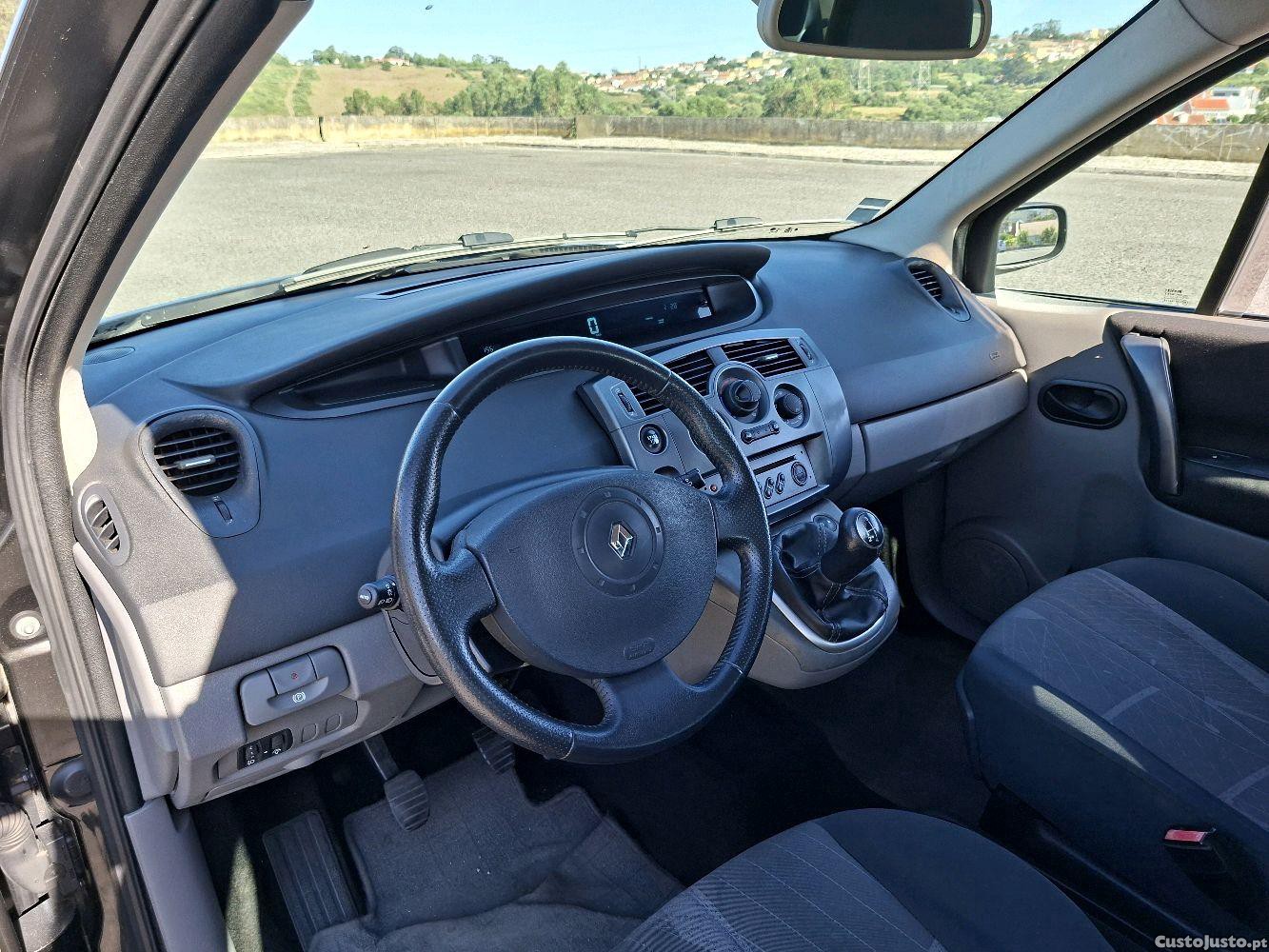 Renault Scénic 1.5 Dci Dynamic Estimada — fotografia 5