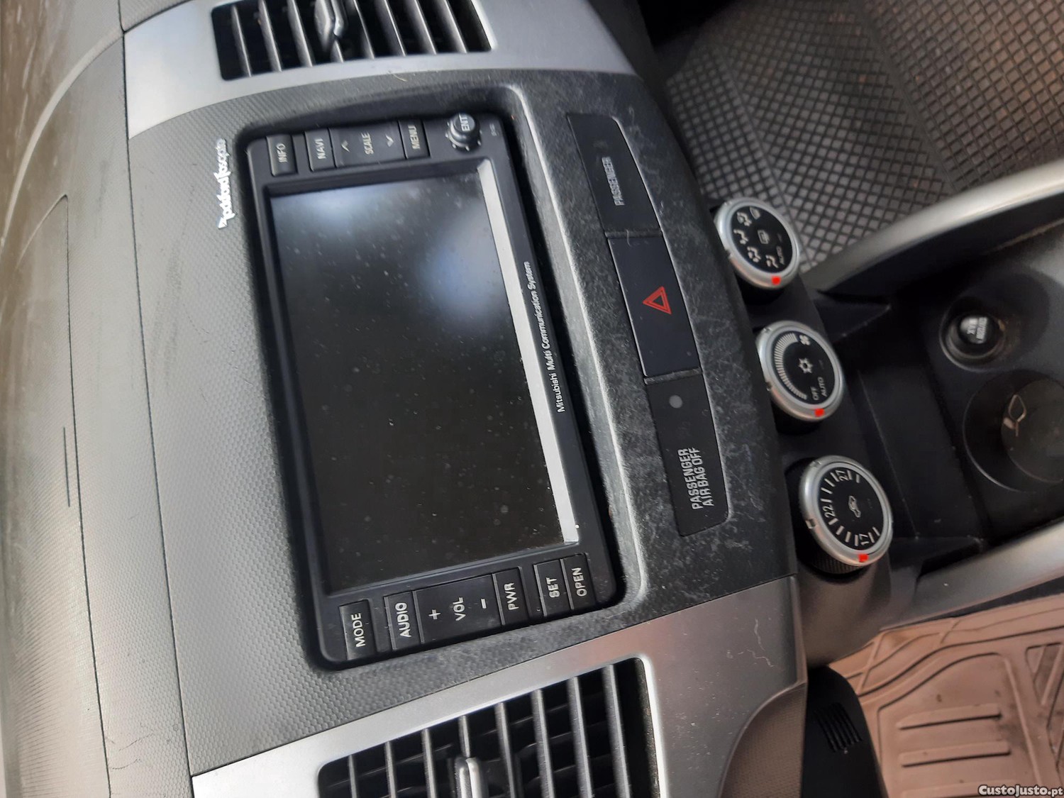 Mitsubishi Outlander 2.2 di 156hp — fotografia 8