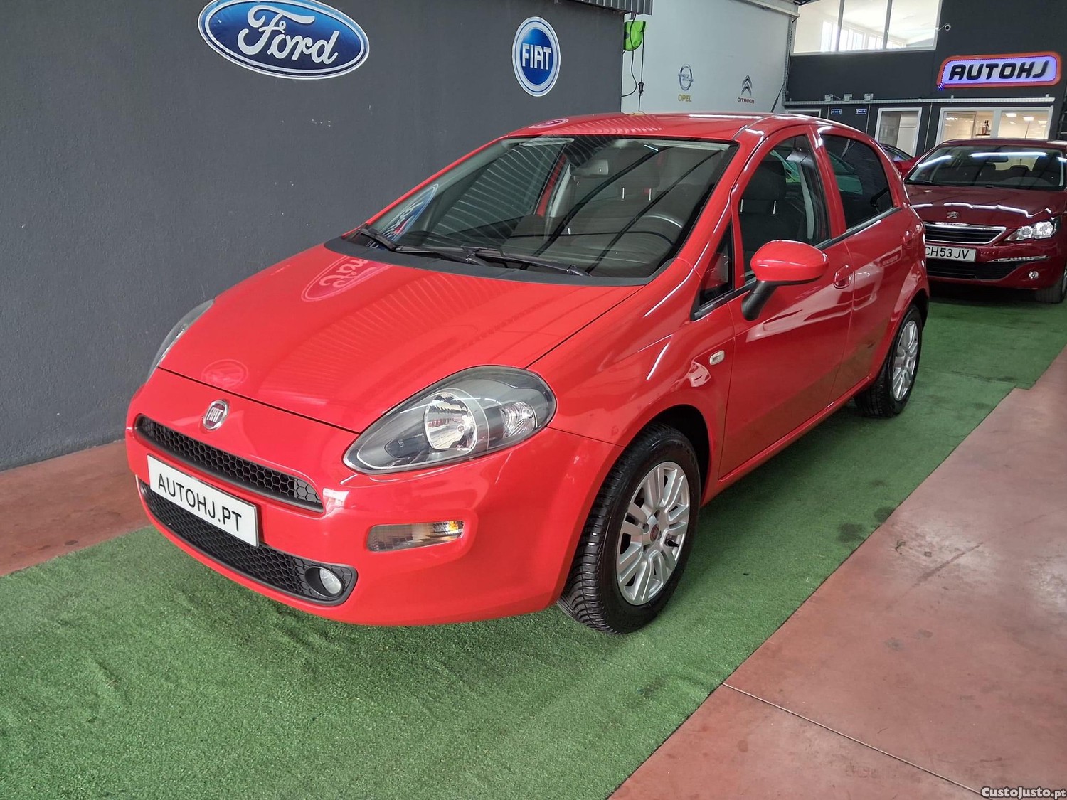Fiat Punto 1.2 Lounge S&S — fotografia 17
