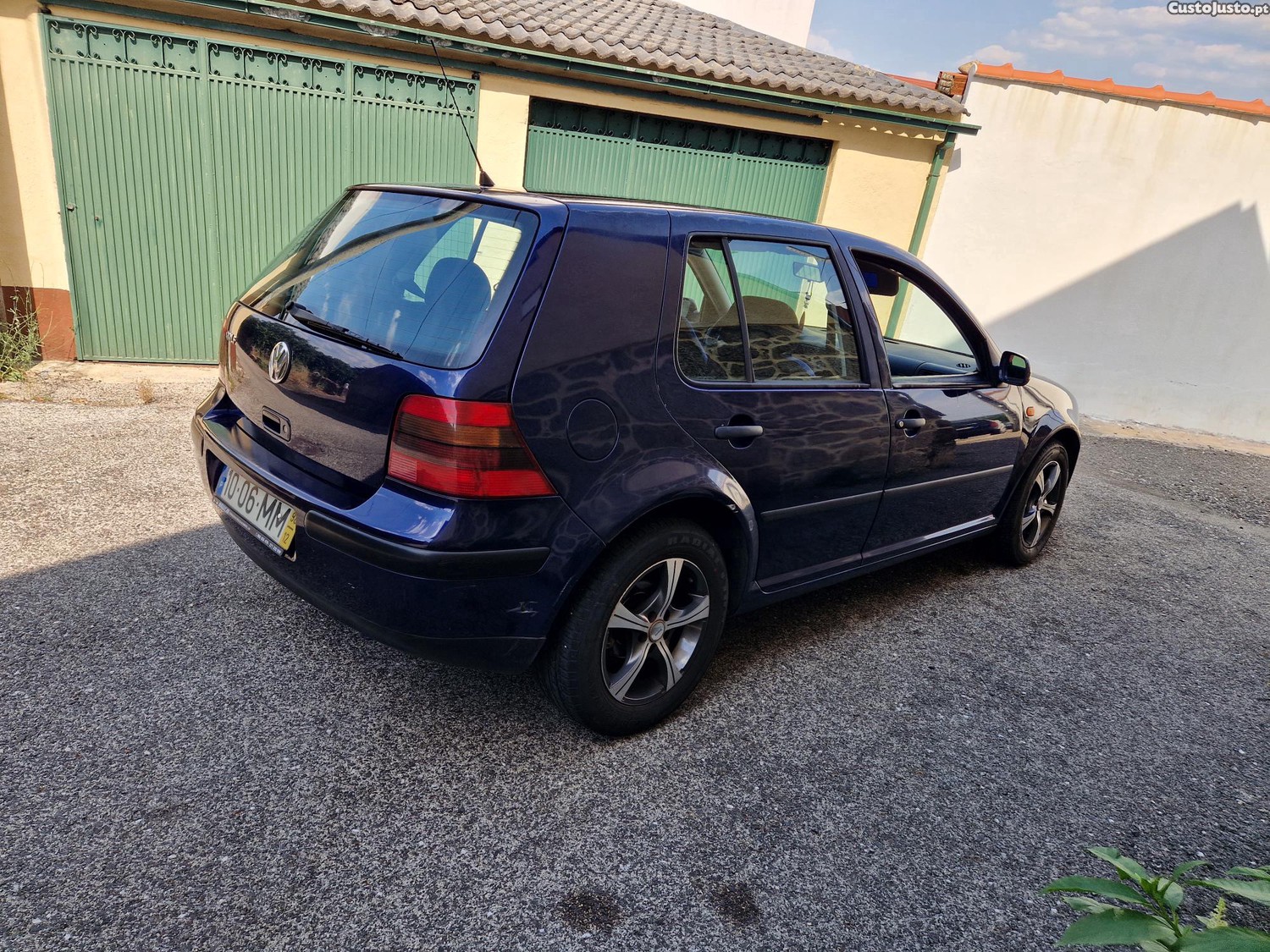 Volkswagen Golf 4 — fotografia 5