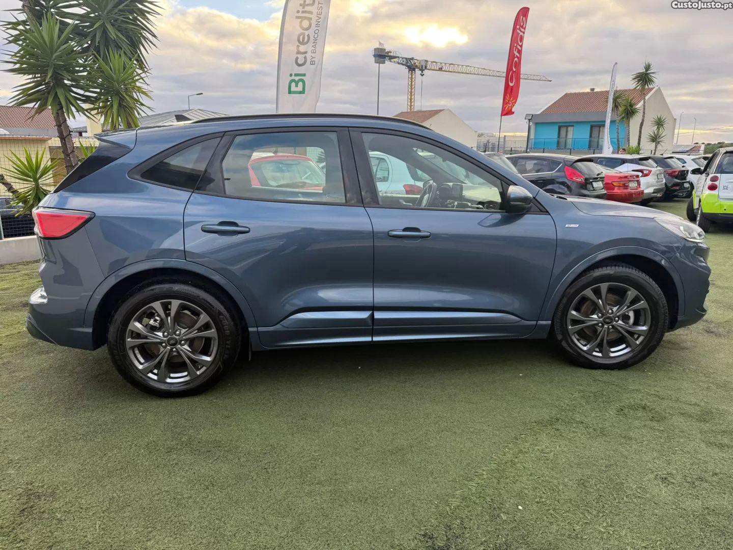 Ford Kuga 1.5 ecoboost st-line — photo 5