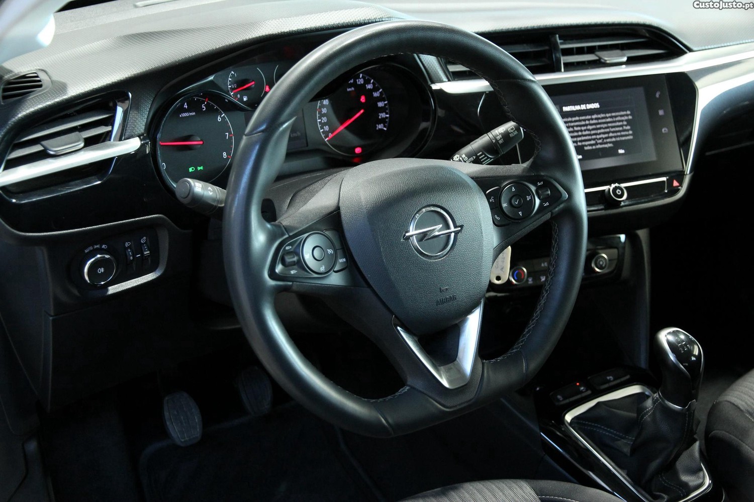 Opel Corsa 1.2 Business — fotografia 13