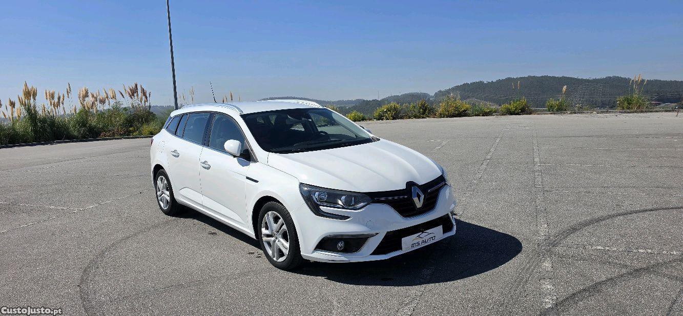Renault Mégane 1.5 dci sports tourer business edition - 18 — photo 2