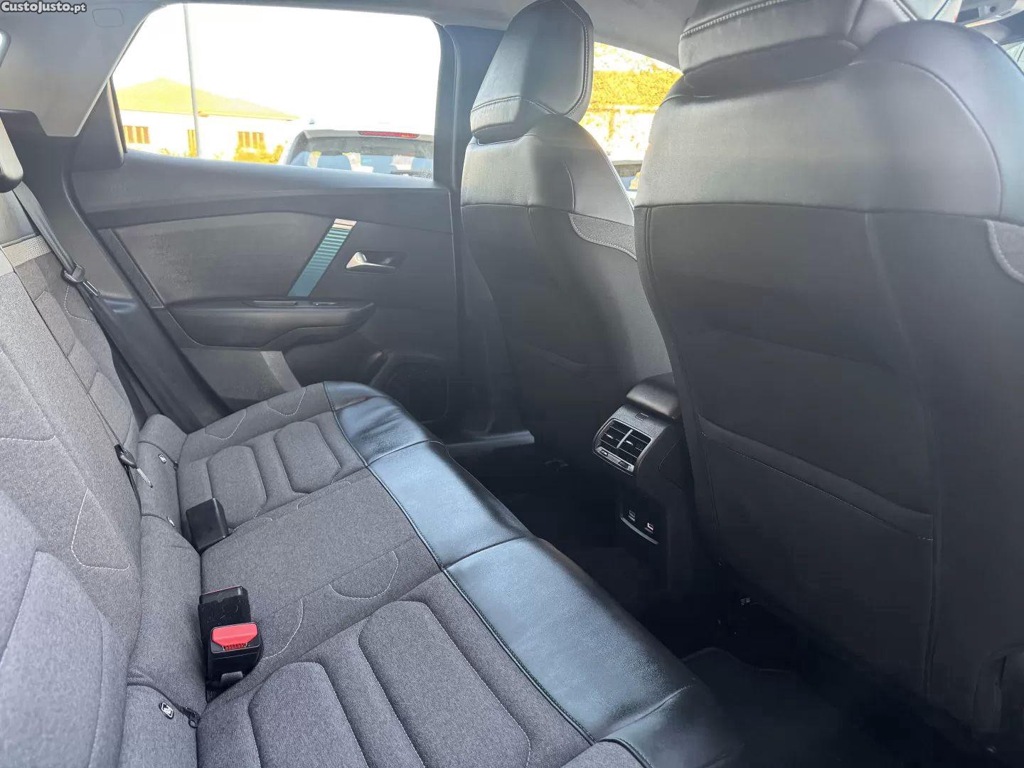 Citroën e-C4 50 kwh feel — fotografia 14