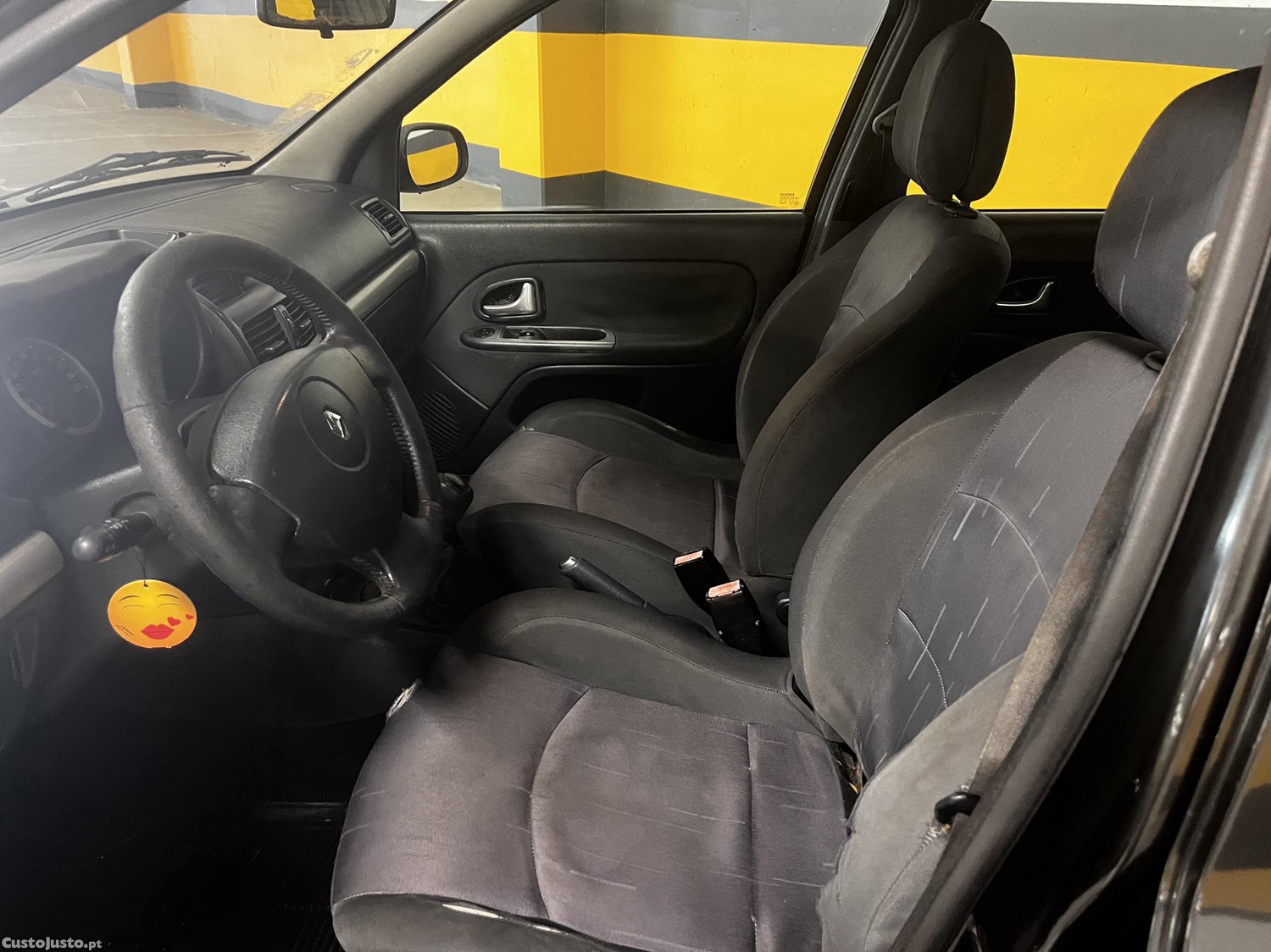 Renault Clio 1.2 16v Extreme — fotografia 4