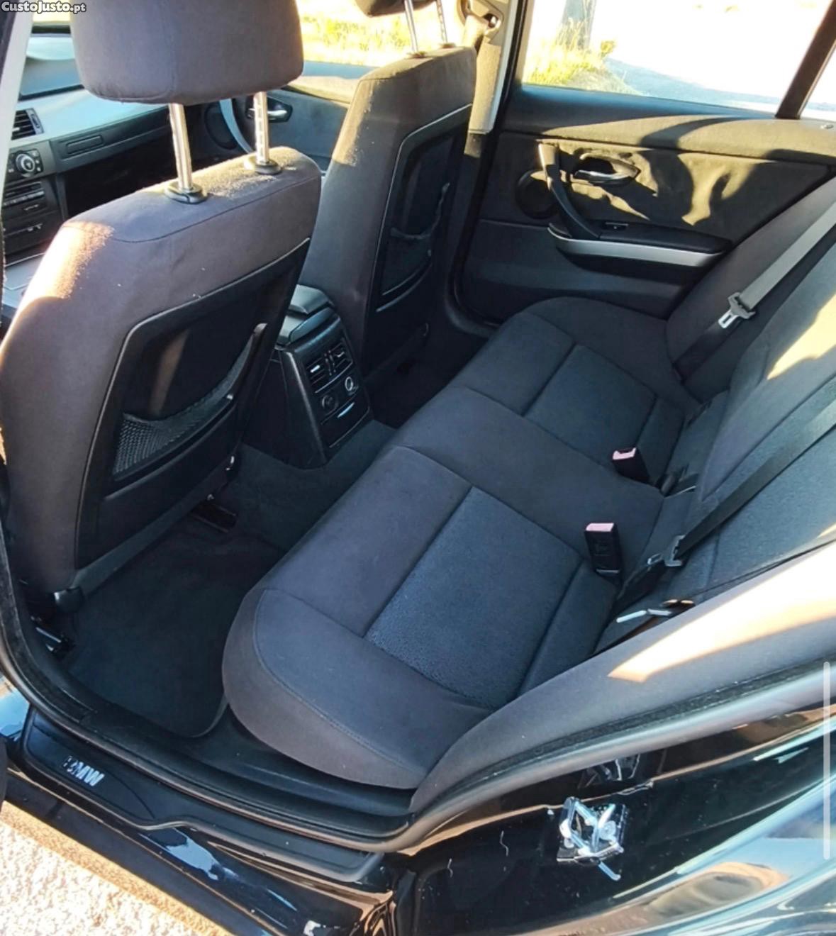 BMW 320 E91 — fotografia 2