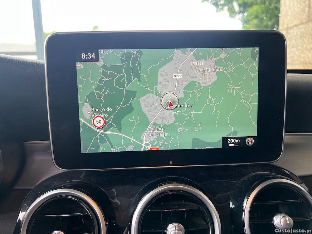Mercedes-Benz C 220 d T Avantgarde Auto — fotografia 6