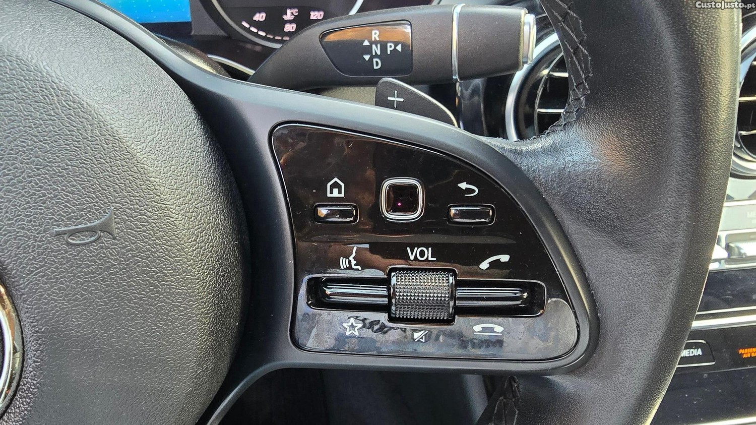 Mercedes-Benz C 220 d Avantgarde — fotografia 13