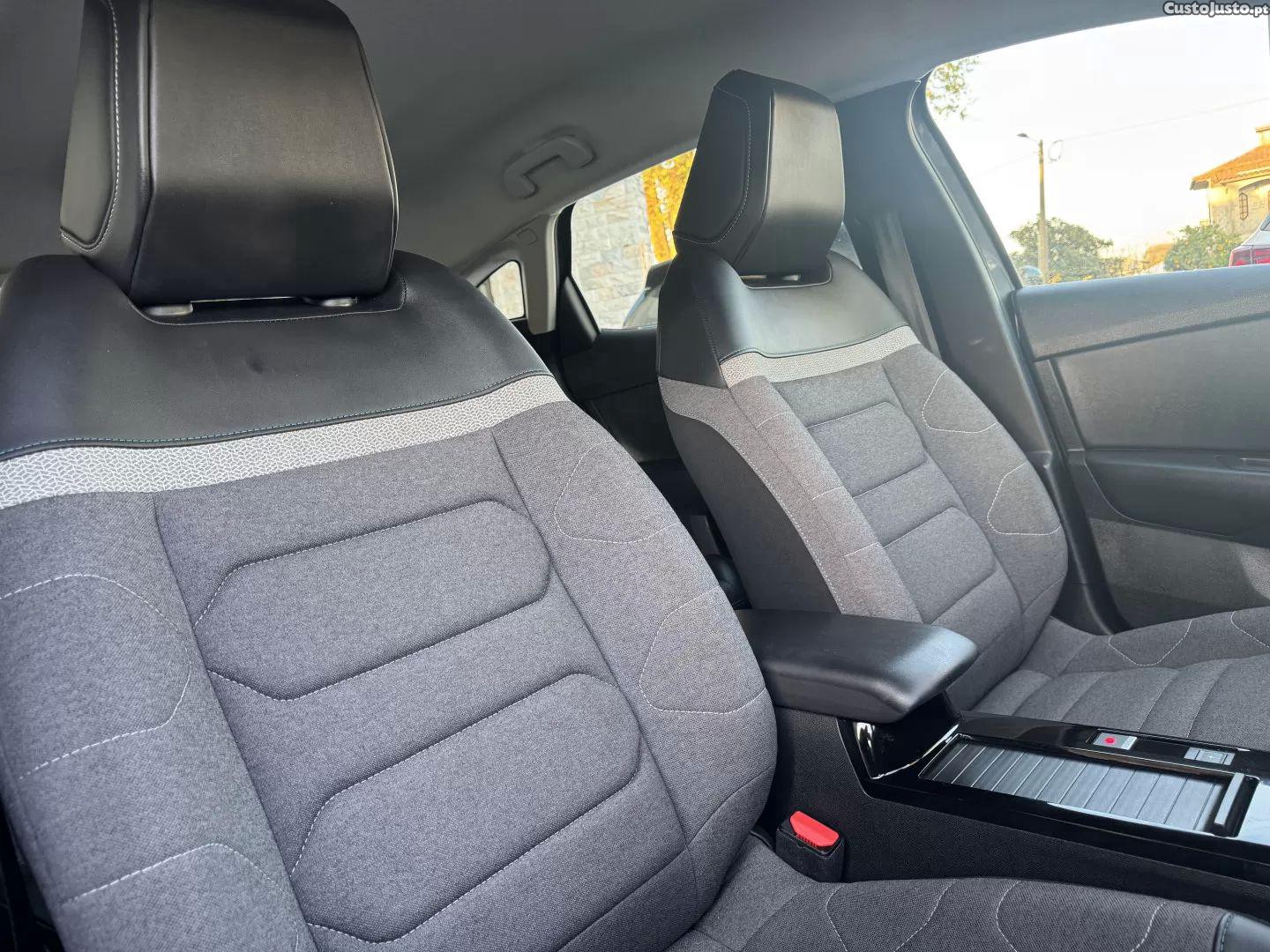 Citroën e-C4 50 kwh feel — fotografia 12