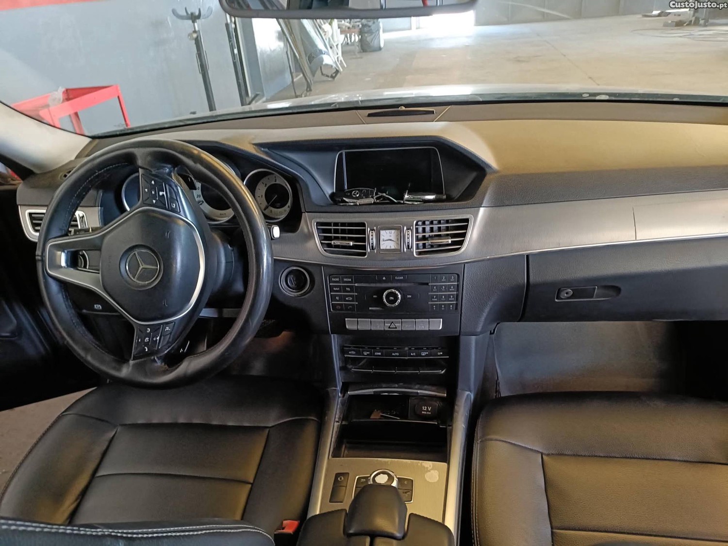 Mercedes-Benz E 220 Bluetec — photo 3