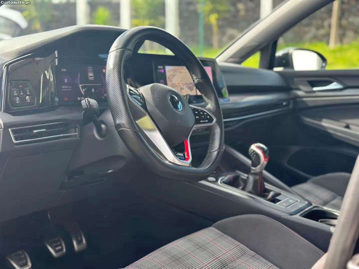 Volkswagen Golf 2.0 tsi gti — fotografia 8