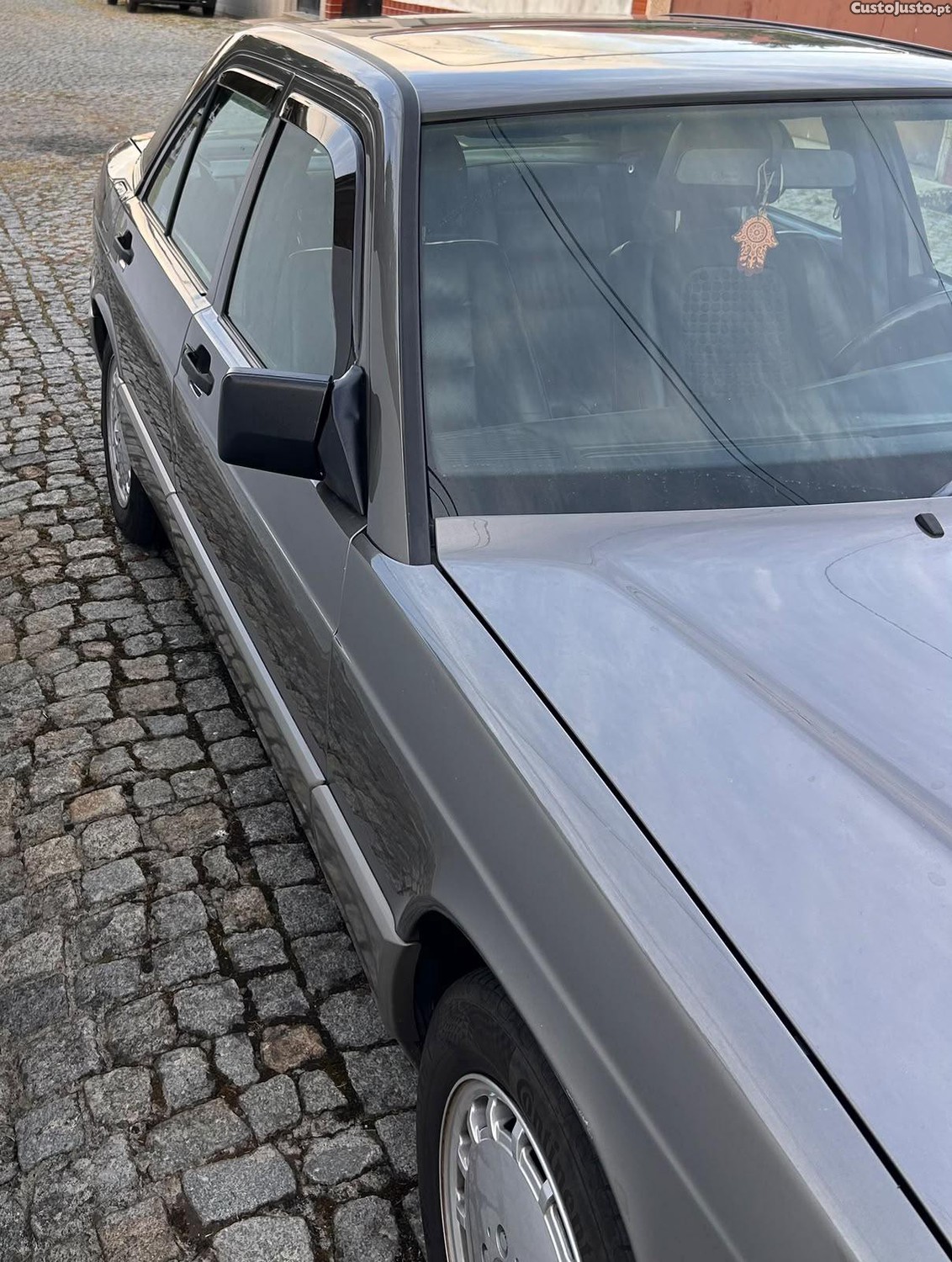 Mercedes-Benz 190 1.7 — photo 3