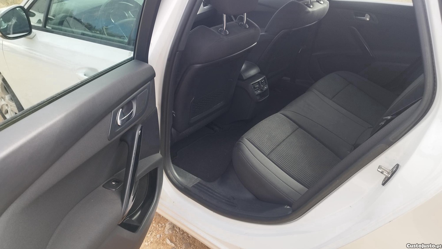 Peugeot 508 SW 1.6 automática — fotografia 7