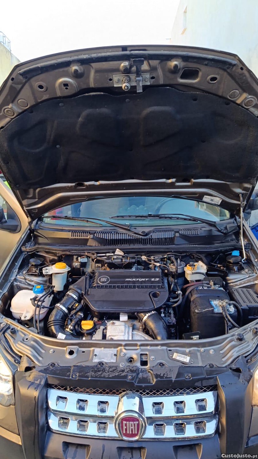 Fiat Strada STRADA 1.3 M-JET CD ADVENTURE - 13 — photo 3