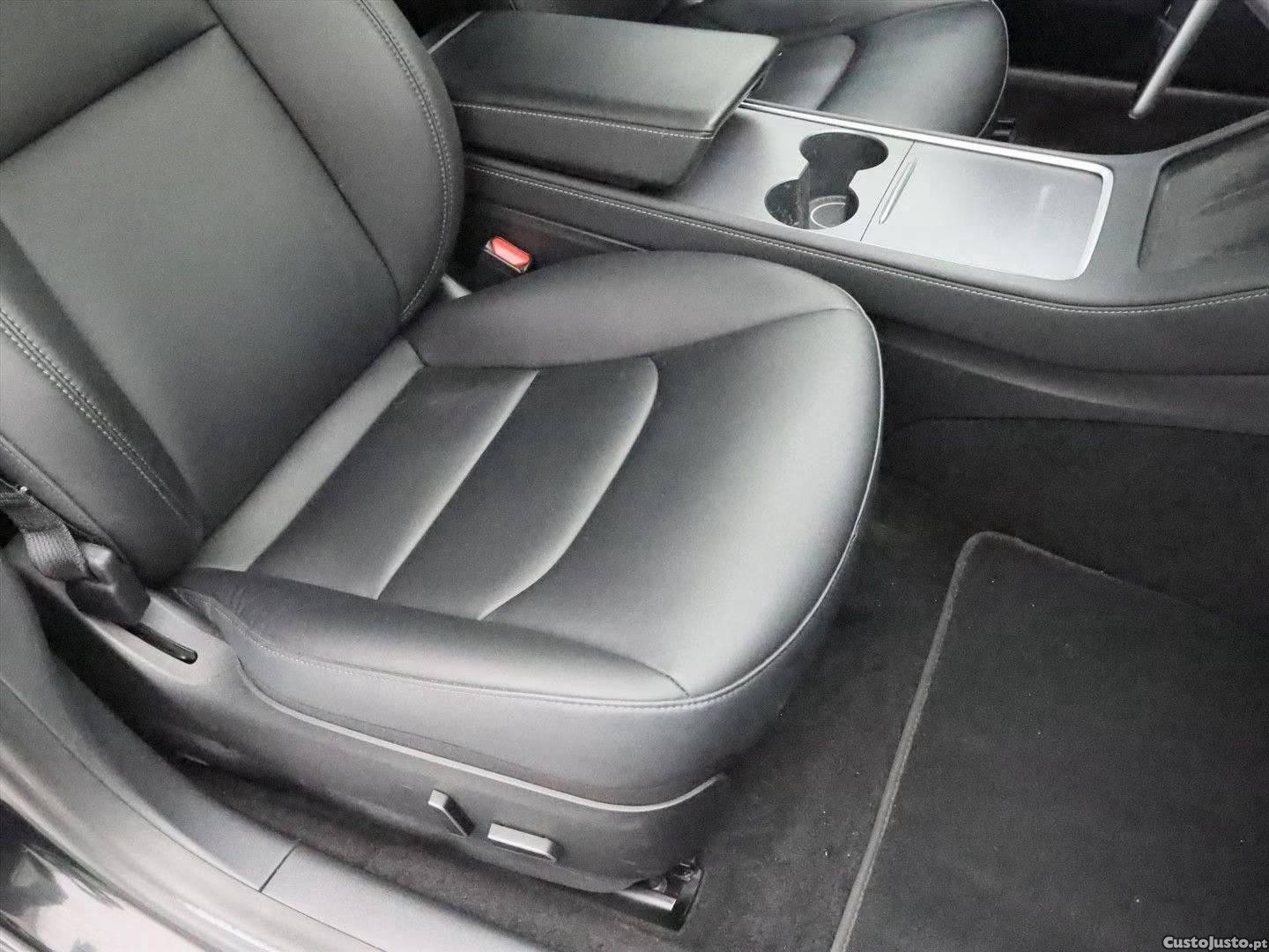 Tesla Model 3 Standard RWD Plus — photo 5