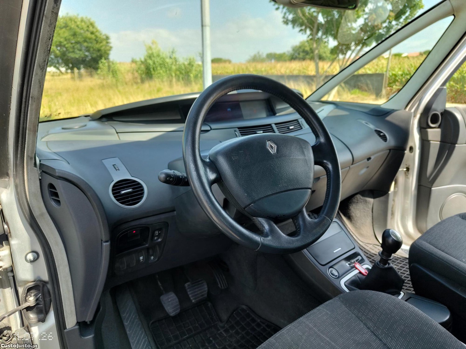 Renault Grand Espace 2.0 dCi SE 7L — fotografia 8