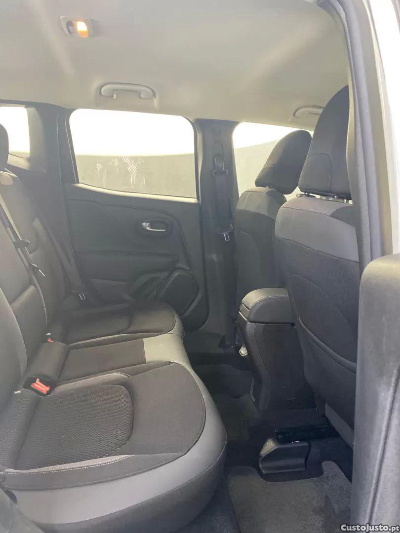 Jeep Renegade 1.0 t limited — fotografia 11