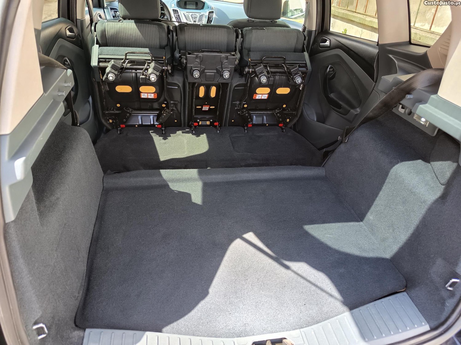 Ford C-Max 2 — fotografia 6