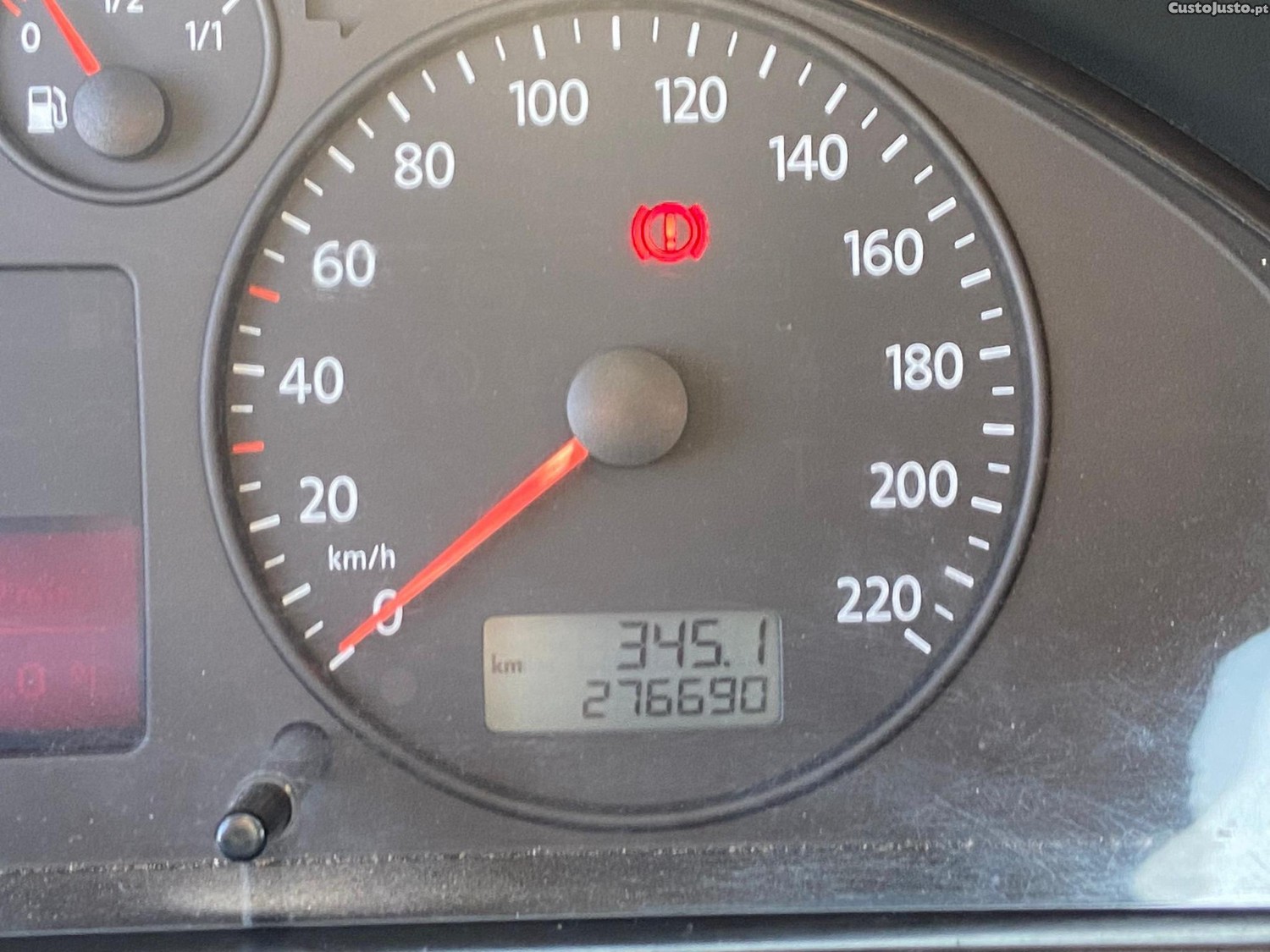 Volkswagen Transporter 1.9 TDi 102 Ex. Ac — fotografia 5