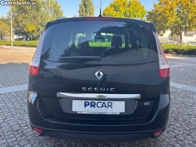 Renault Grand Scénic 1.5 dCi Dynamique S SS — fotografia 4