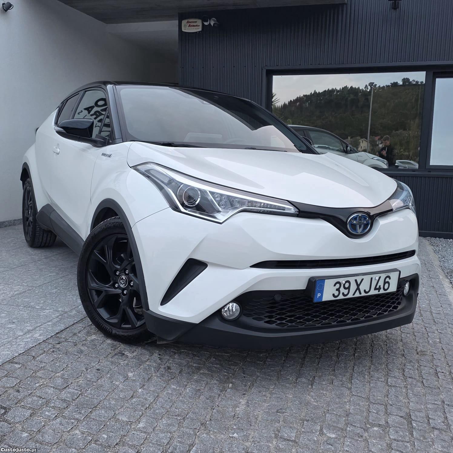Toyota C-HR 1.8 HSD Comfort+P.Style — photo 4