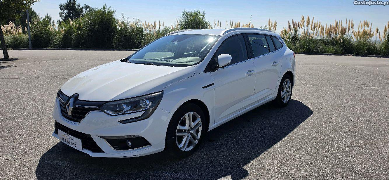 Renault Mégane 1.5 dci sports tourer business edition - 18 — photo 5