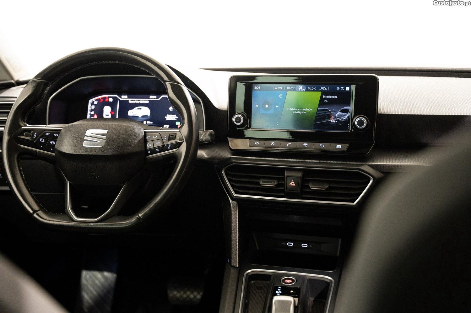 SEAT Leon 1.0 ETSI Style DSG — fotografia 19