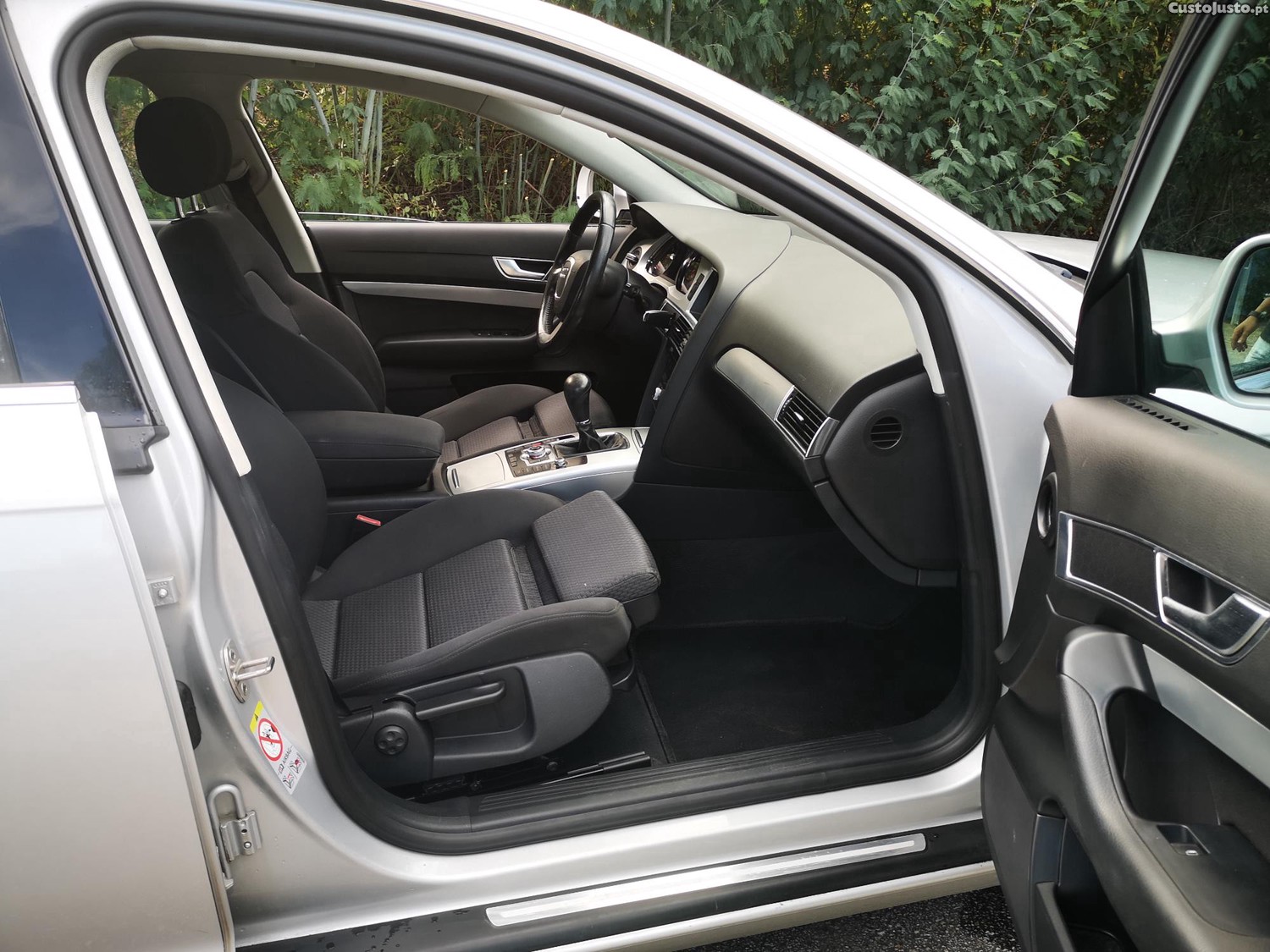 Audi A6 Sedan 2.0 TFSI Sport Multitronic c/ GPS - c/ Garantia - COMO NOVO - "IMBATIVEL" — fotografia 5