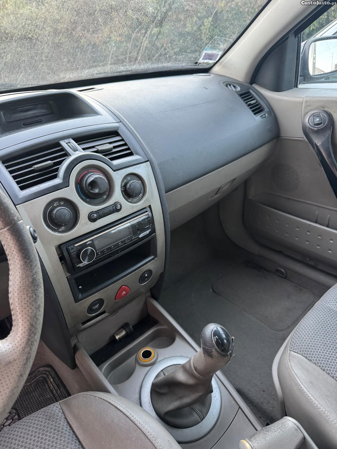 Renault Mégane 1.5DCI - 05 — photo 3