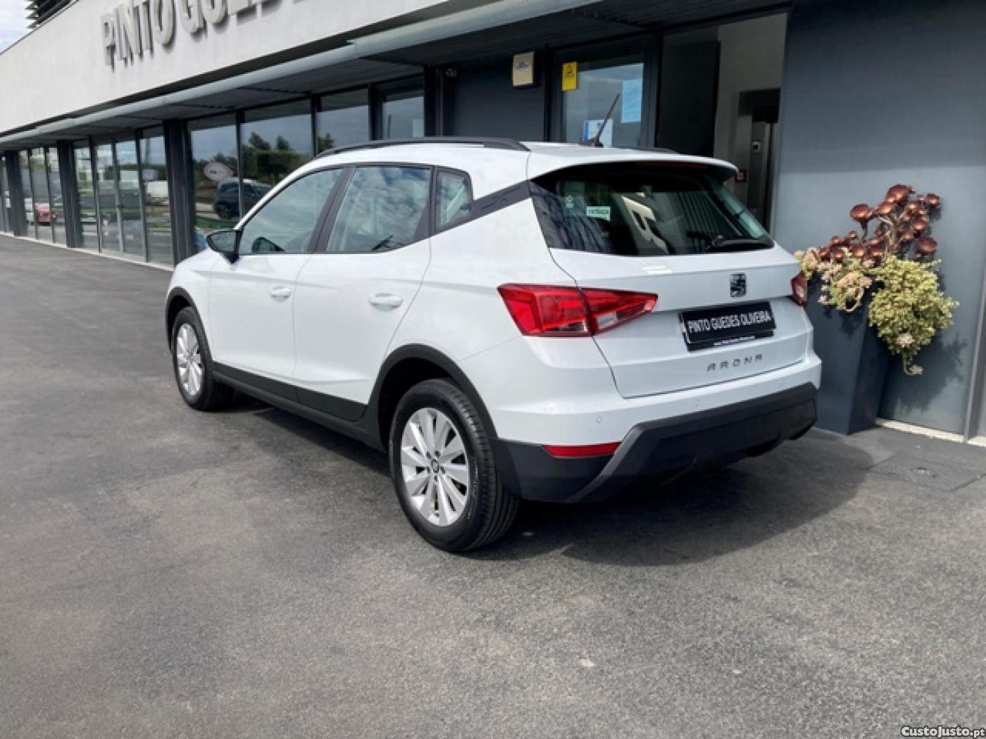 SEAT Arona 1.6 TDI Reference — fotografia 22