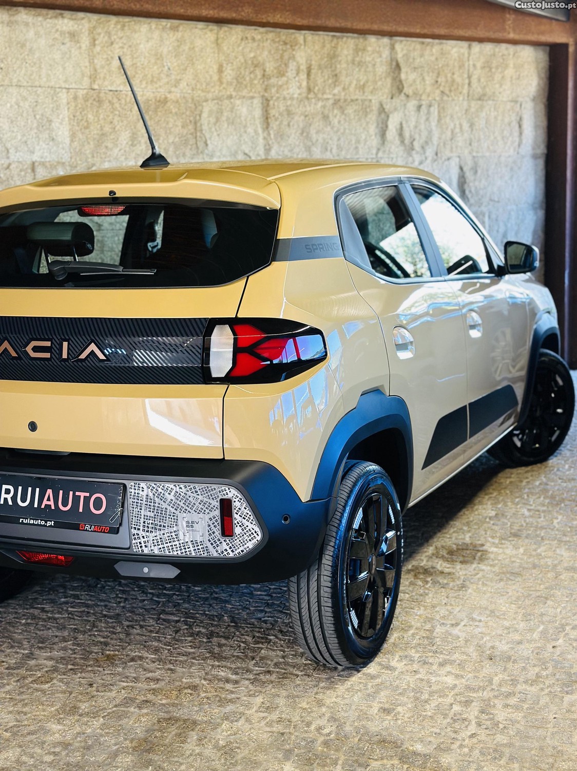 Dacia Spring 65 Extreme - 25 — photo 3