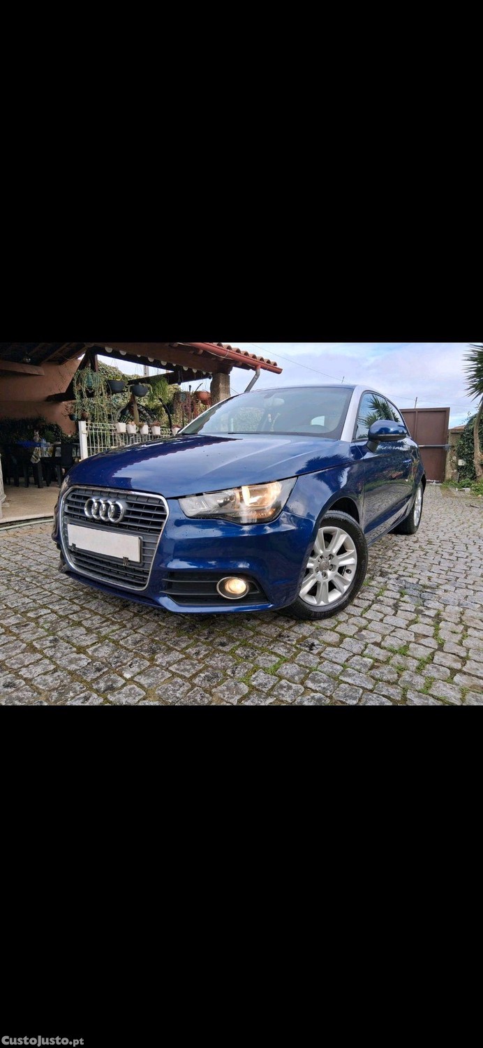 Audi A1 1.6tdi sport — fotografia 11