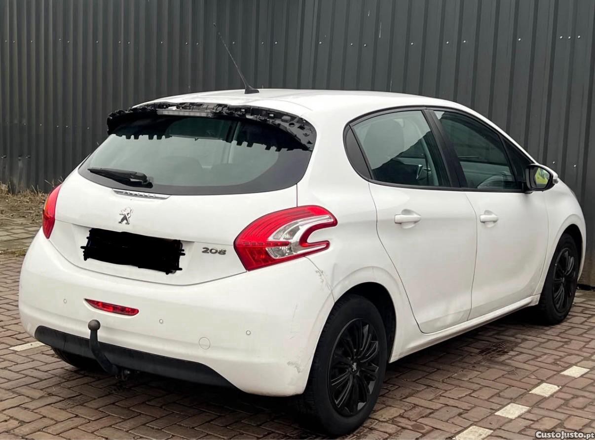 Peugeot 208 1.2 VTI Active — fotografia 6
