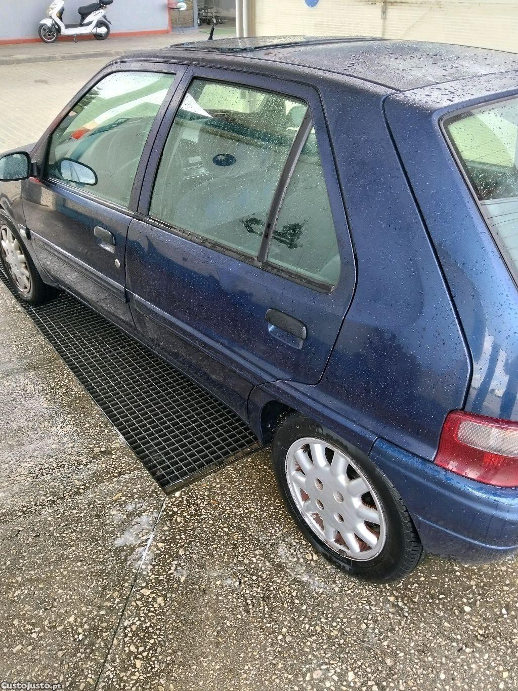Citroën Saxo exclusive 1.5 diesel — fotografia 4