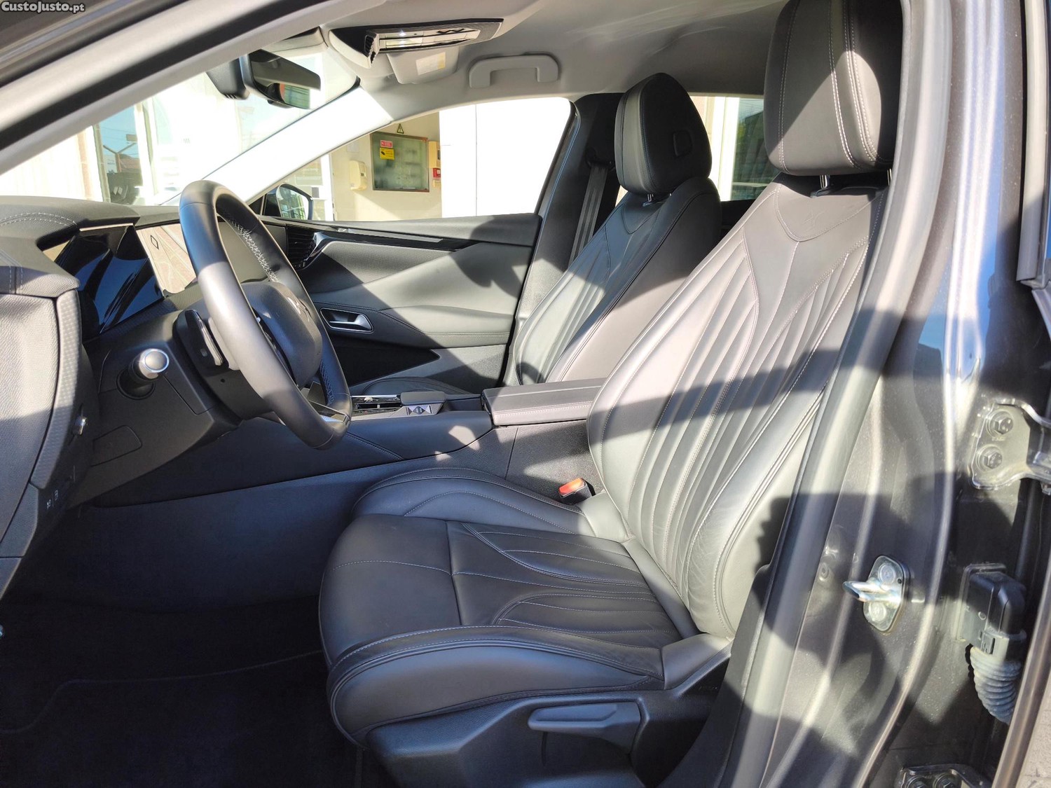 DS 4 4 1.6 E-Tense 225cv Rivoli IVA DEDUTIVEL — fotografia 16