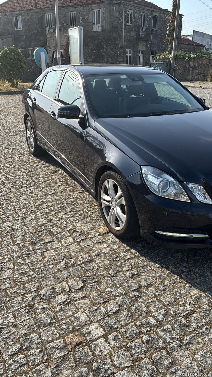 Mercedes-Benz E 250 250 Cdi - 14 — photo 2