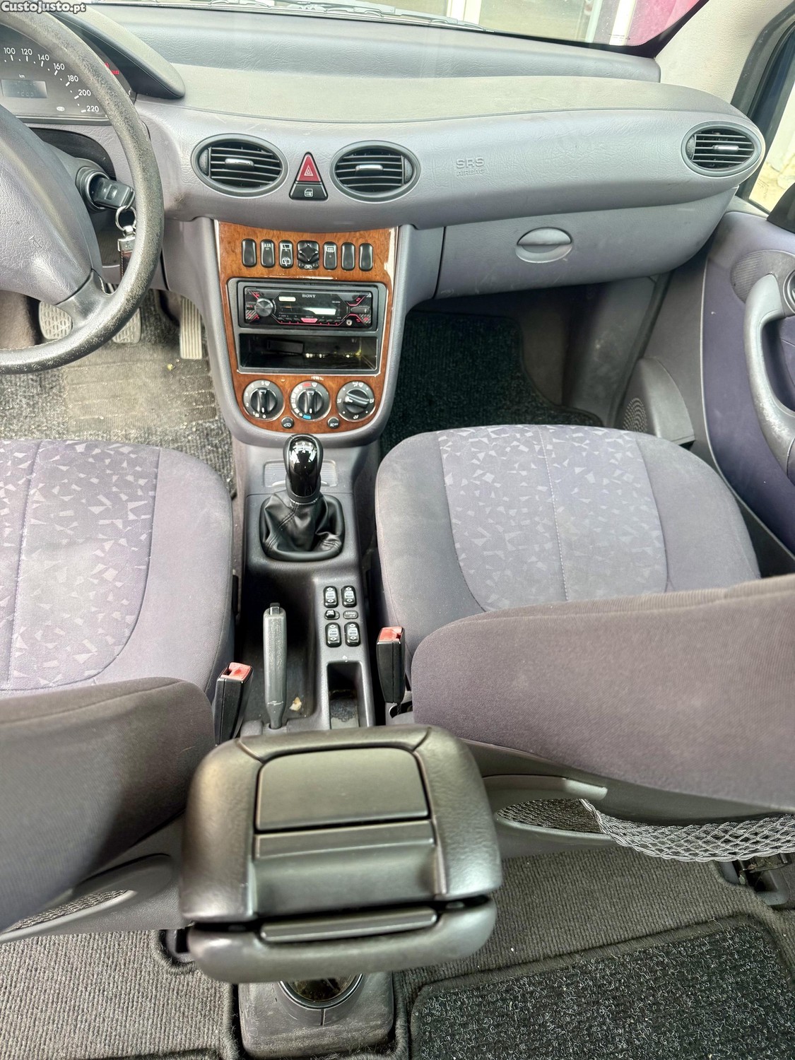 Mercedes-Benz A 170 Elegance — fotografia 3