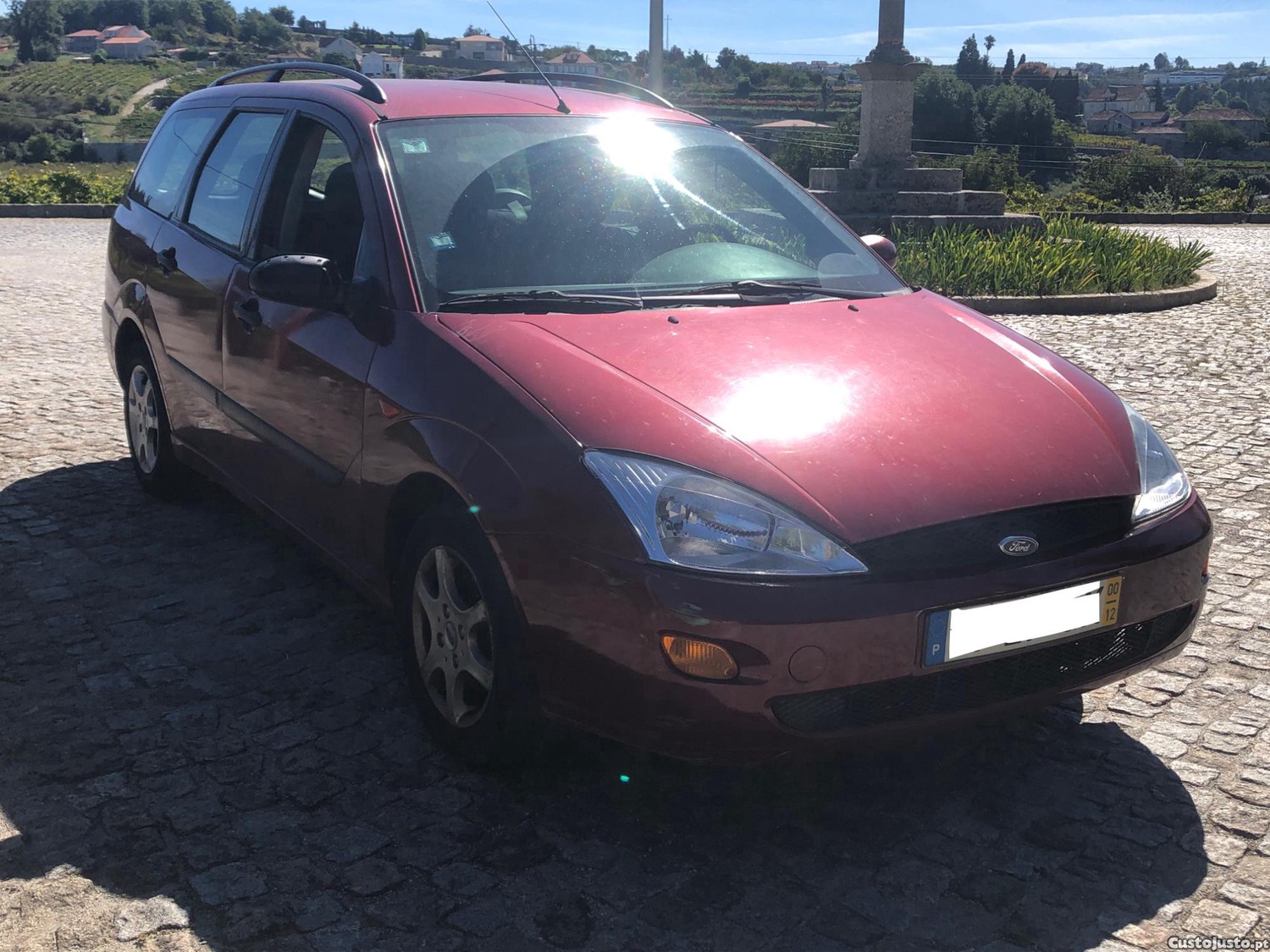 Ford Focus 1.8 TDDi — photo 2