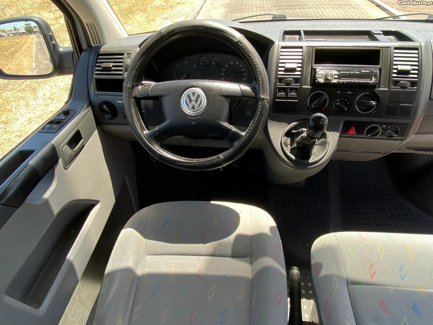 Volkswagen Transporter 1.9 TDi 102 Ex. Ac — fotografia 7