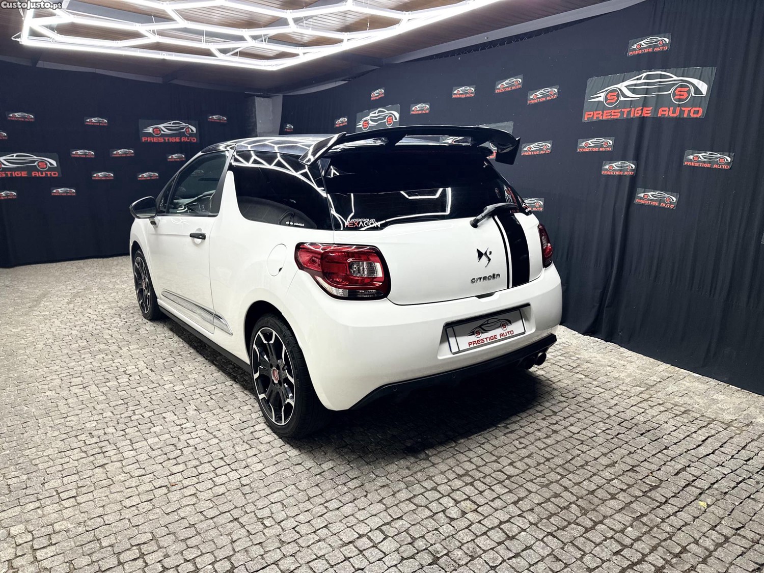 Citroën DS3 1.6 THP Sport Chic — photo 4
