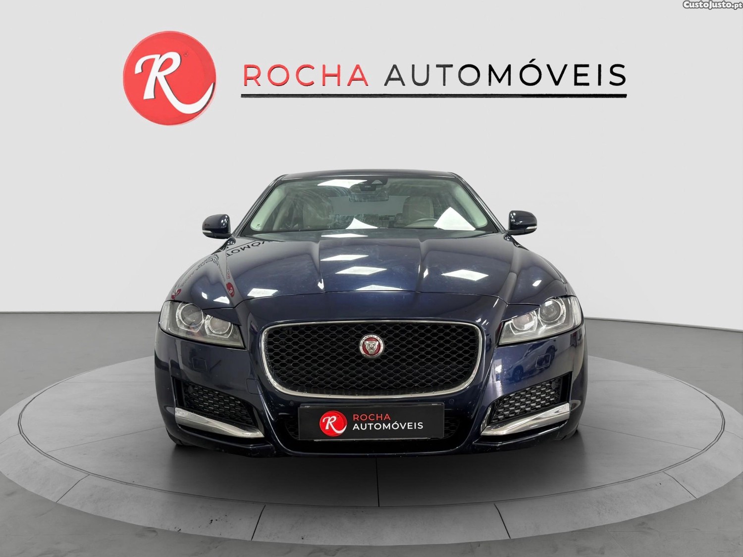 Jaguar XF 2.0D PRESTIGE — fotografia 12